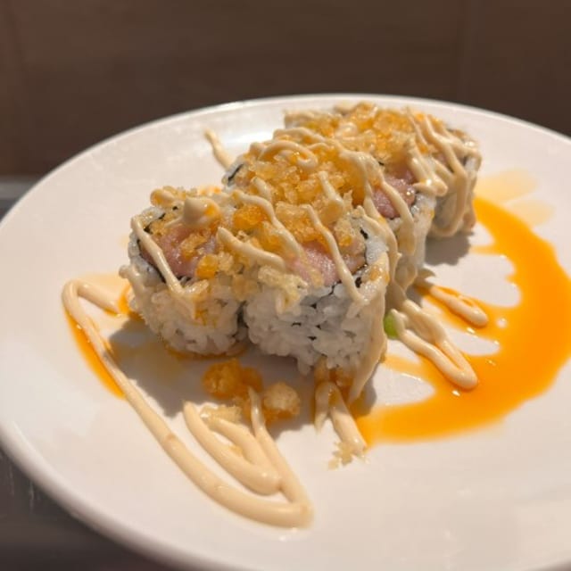 Gorgeous Albacore Roll.